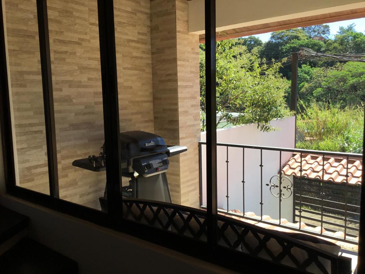 ホテル Brand New House Alajuela Near The Airpor エクステリア 写真