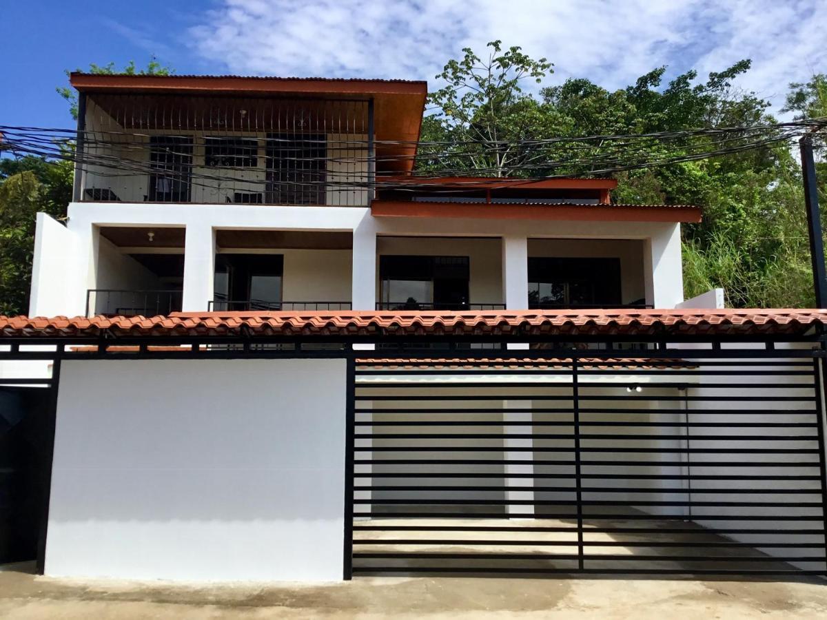 ホテル Brand New House Alajuela Near The Airpor エクステリア 写真